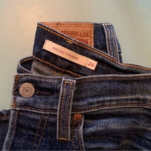 Levi’s Ribcage Jeans